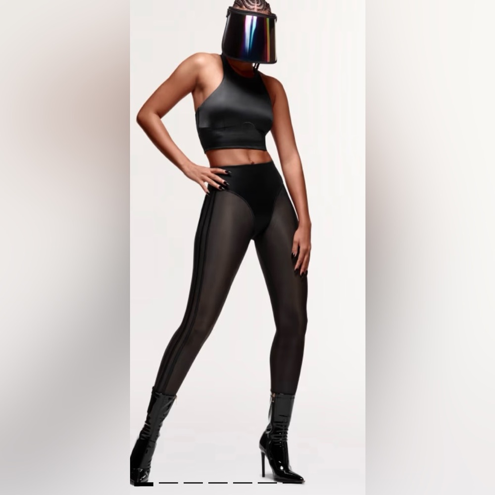 NWT Ivy Park x Adidas SHINY PANTY MESH TIGHTS. Women's size medium. Black